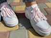 Женские кроссовки  NIKE DUNK , натуральная кожа , белые с розовыми вставками. Зображення №4