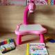 Дитячий стіл проектор для малювання з підсвічуванням Projector Painting. Колір: рожевий. Зображення №9