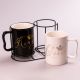 Набір керамічних чашок Queen & King 400мл з підставкою 2 штуки чашки для кави. Изображение №2