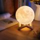Нічник світиться місяць Moon Lamp 18 см. Зображення №4